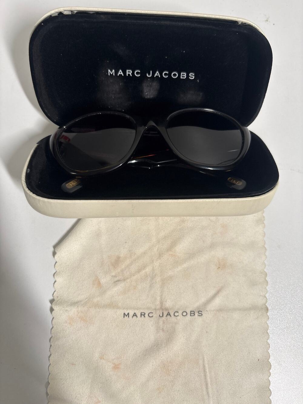 Marc Jacobs Cat Eye Sunglasses Tortoise Shell Havana Brown Tinted Lens with Case
